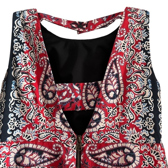 🌺NANETTE LEPORE Gorgeous Red & Blue Bandana Paisley w/ pockets Size 2🌺 - Picture 7 of 8